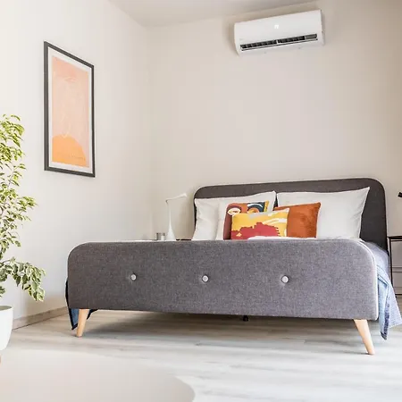 Villa 21 Boutique Rooms Balatonalmadi Exterior photo