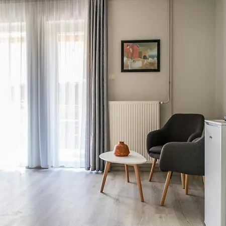 Villa 21 Boutique Rooms Balatonalmadi Exterior photo