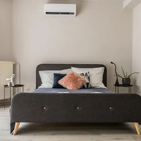 Villa 21 Boutique Rooms Balatonalmadi Exterior photo