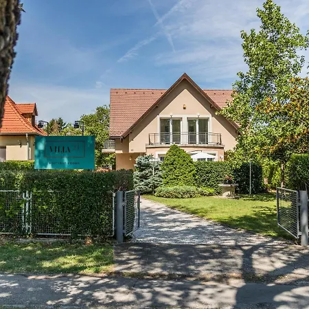 Villa 21 Boutique Rooms Balatonalmadi Exterior photo