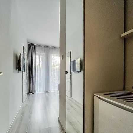 Villa 21 Boutique Rooms Balatonalmadi Exterior photo