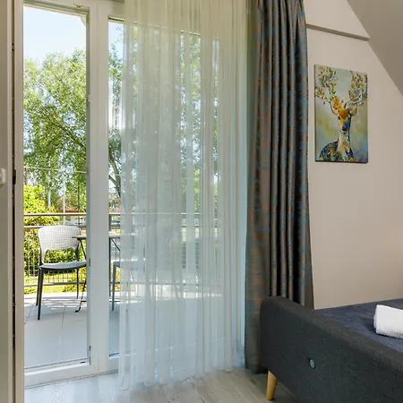 Villa 21 Boutique Rooms Balatonalmadi Exterior photo