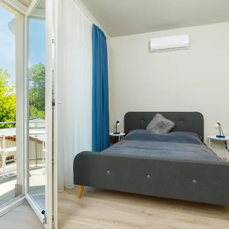Villa 21 Boutique Rooms Balatonalmadi Exterior photo