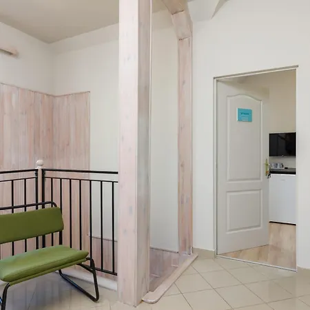 Villa 21 Boutique Rooms Balatonalmadi Exterior photo